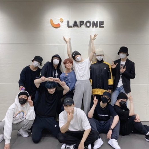 Behind-the-scenes cut of JO1