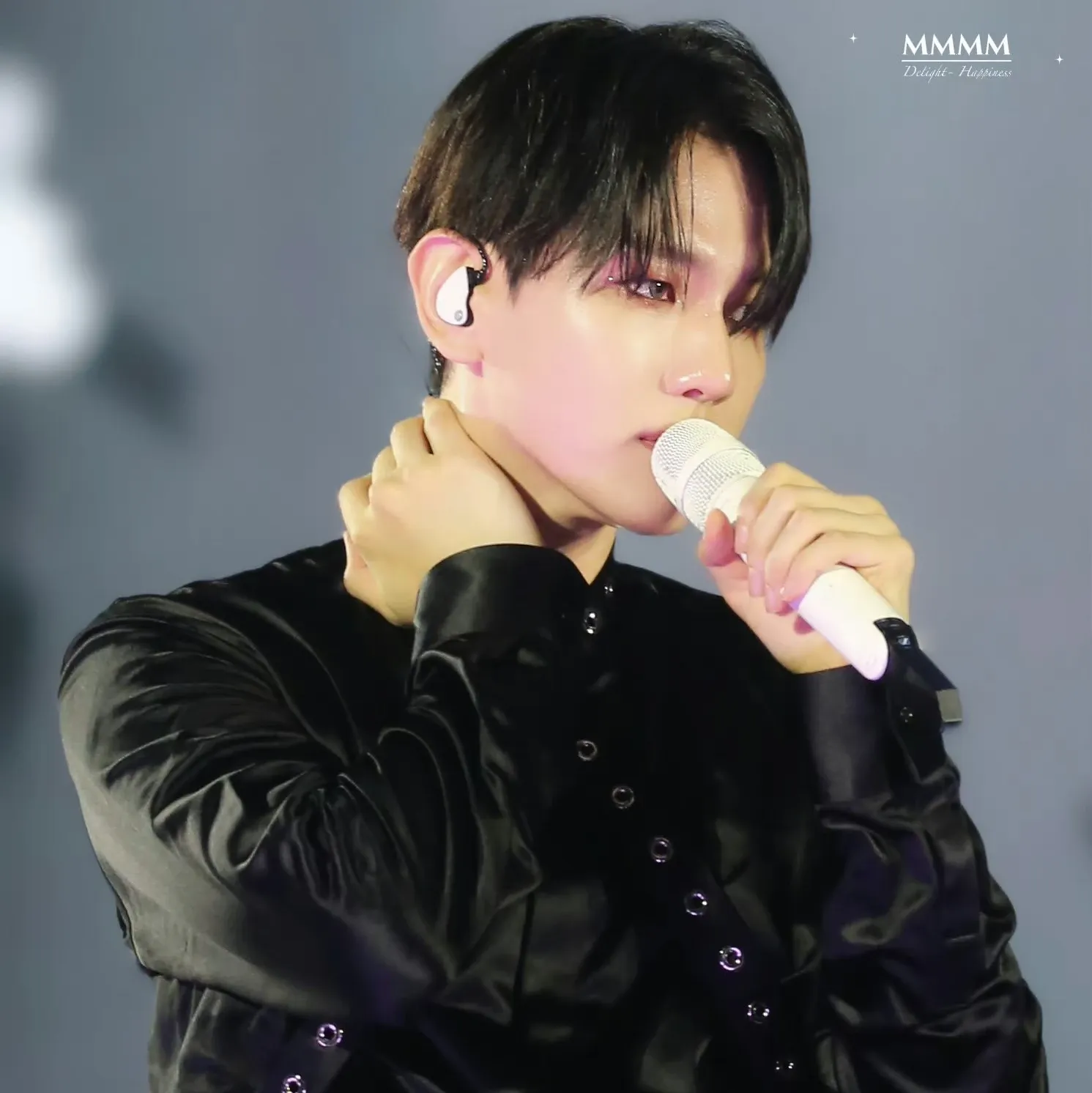 백현 (EXO)의 최신 사진