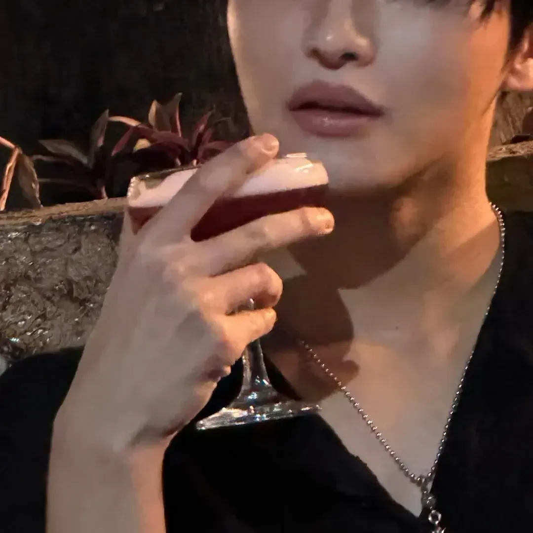 Recent activity shot of Seonghwa (ATEEZ)