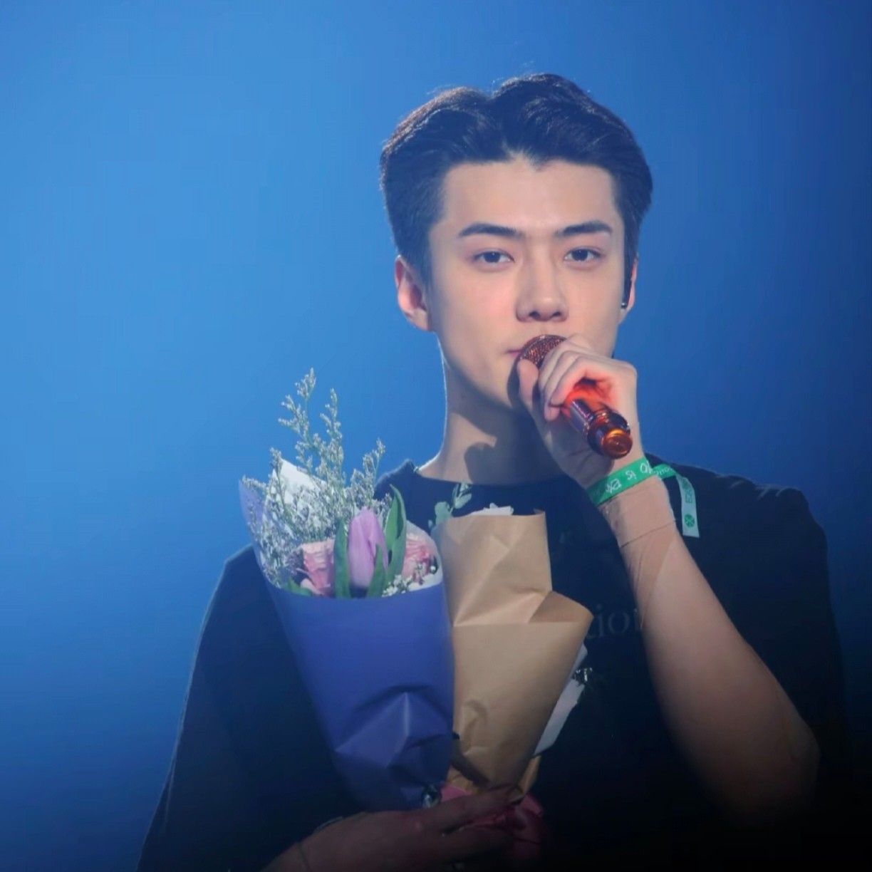 A moment captured by Sehun (EXO)'s fan