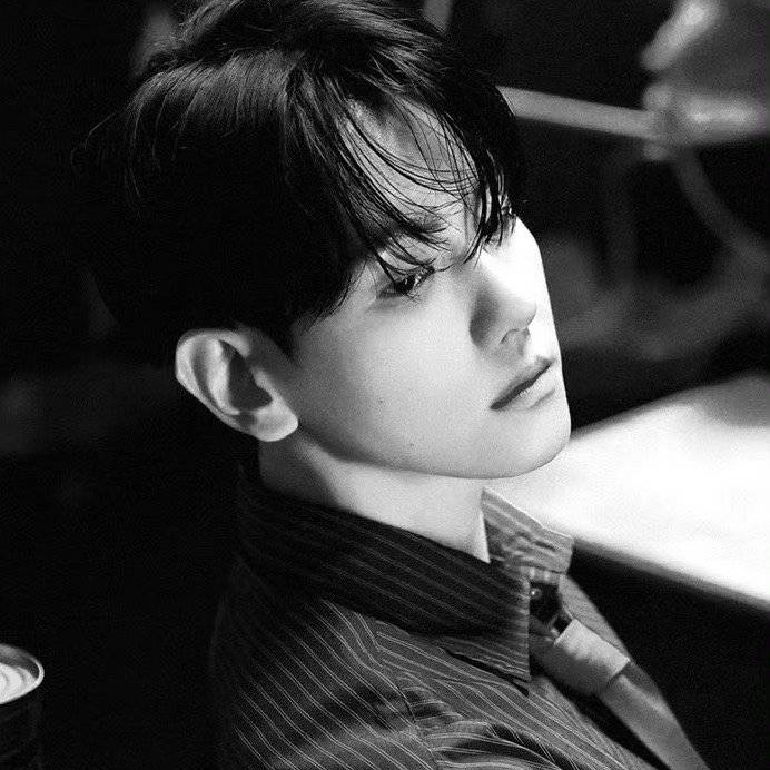 Foto terbaru Baekhyun (EXO)
