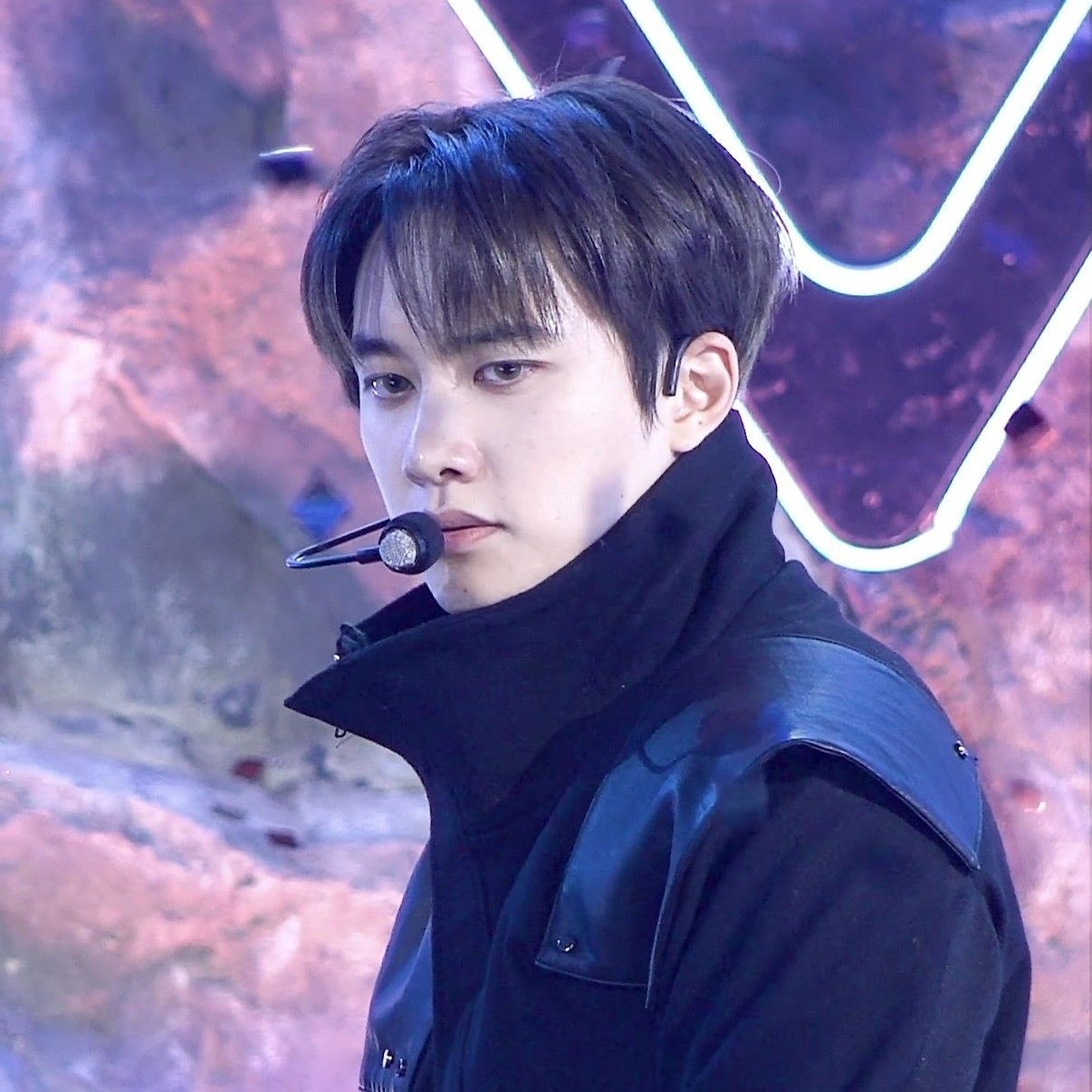 D.O. (EXO)的幕後花絮