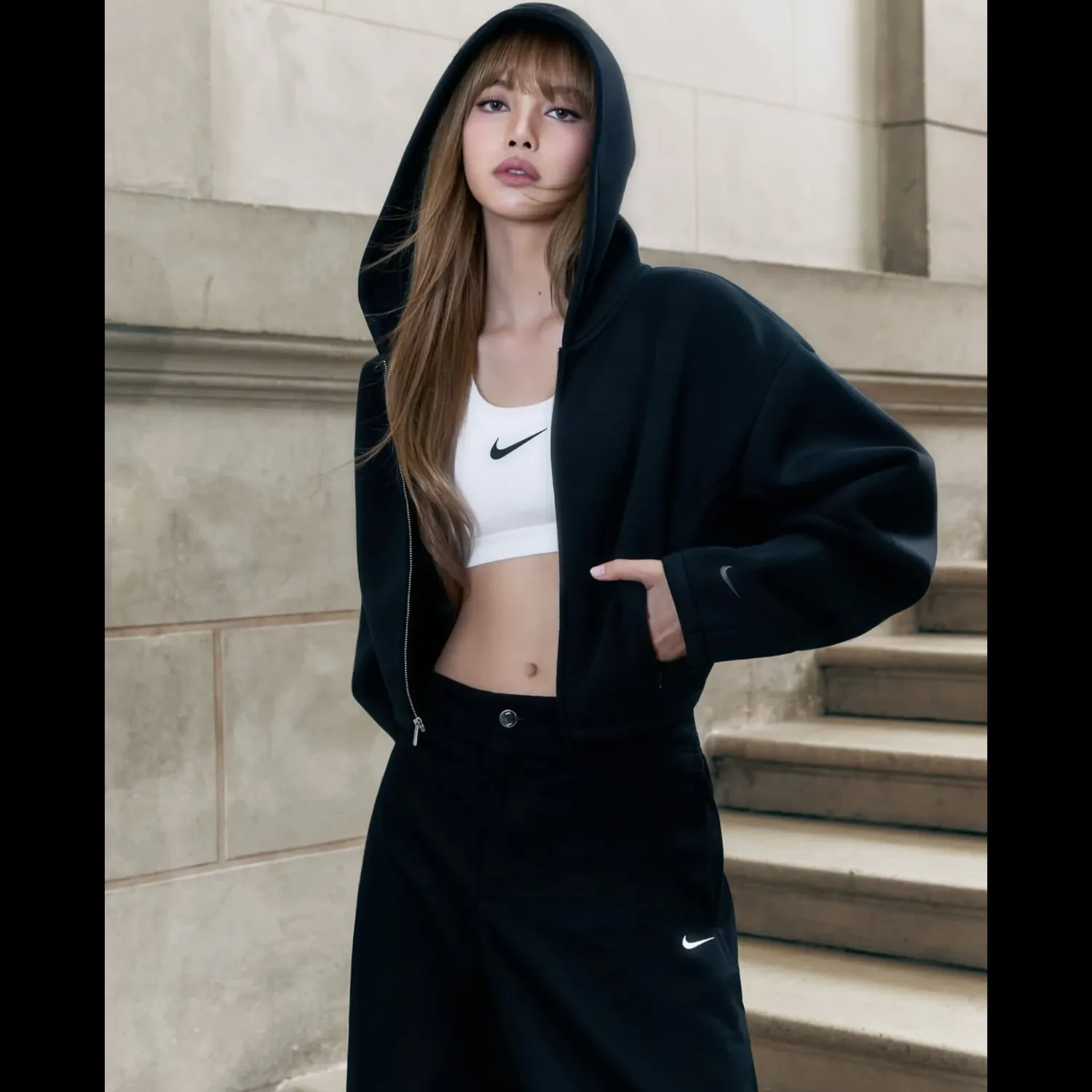 리사 (BLACKPINK)의 비하인드 컷