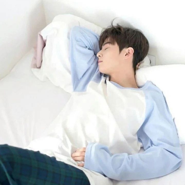 A moment captured by Eunwoo (ASTRO)'s fan