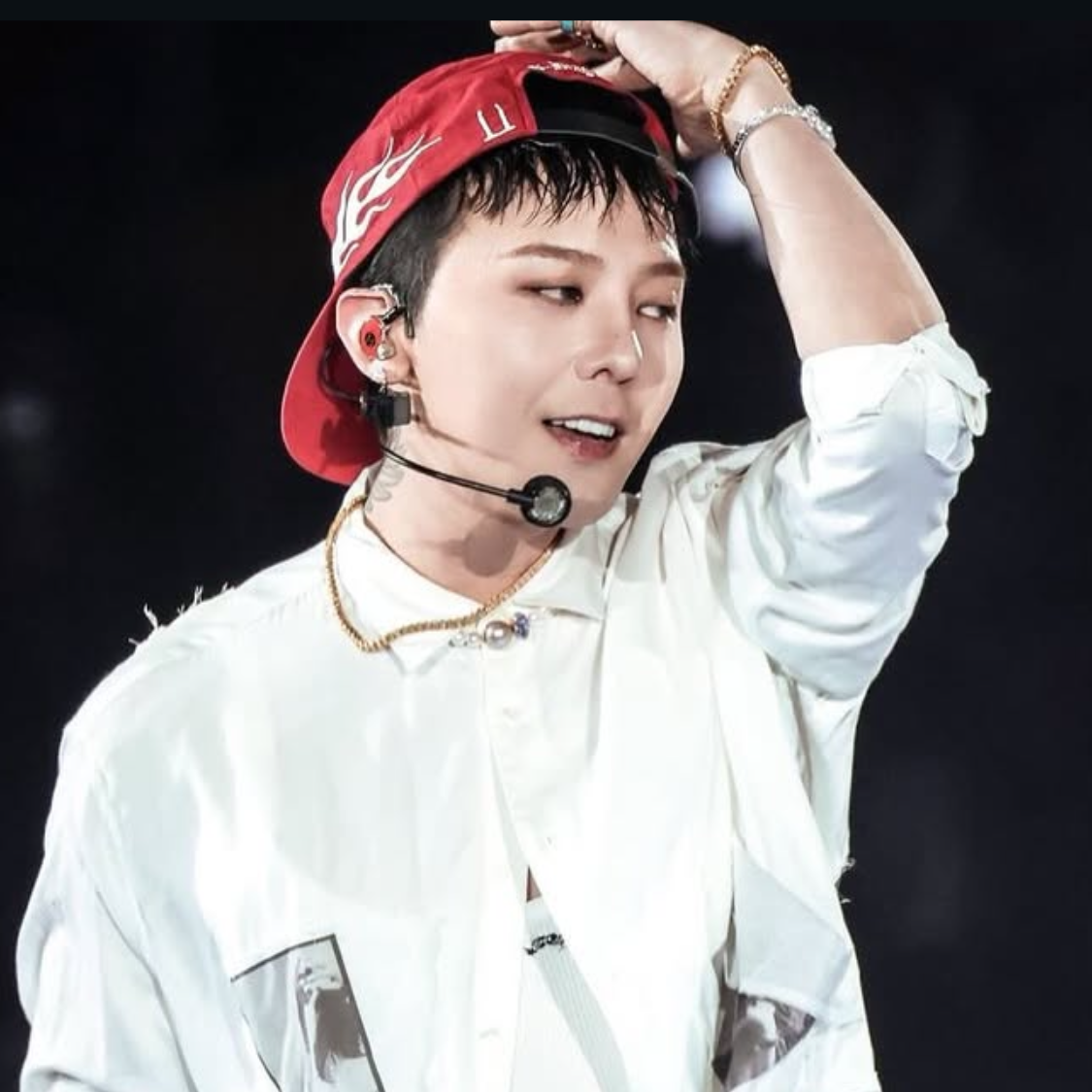 Recent activity shot of G-DRAGON (BIGBANG)