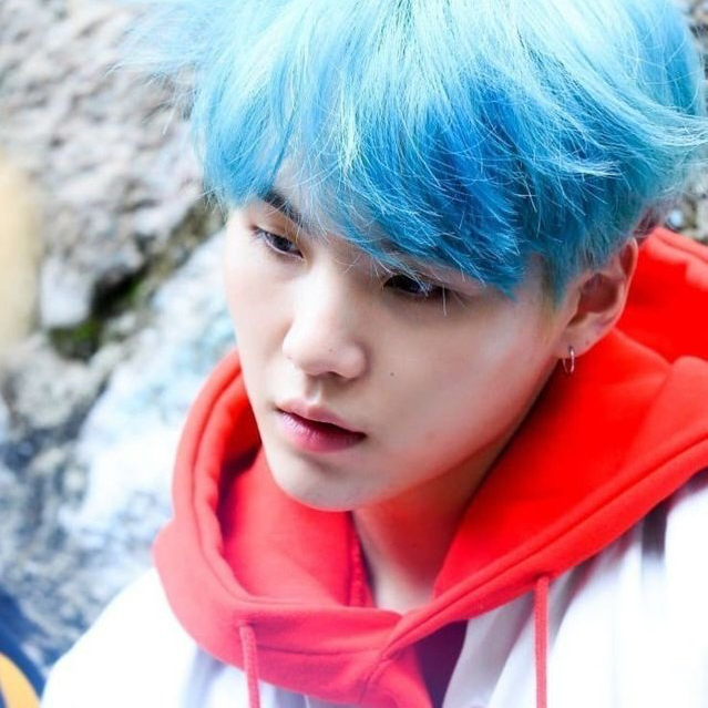 슈가 (방탄소년단)의 최신 사진