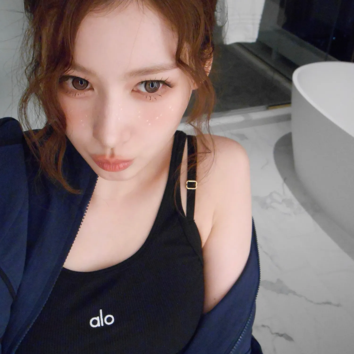 Behind-the-scenes cut of Sana (TWICE)