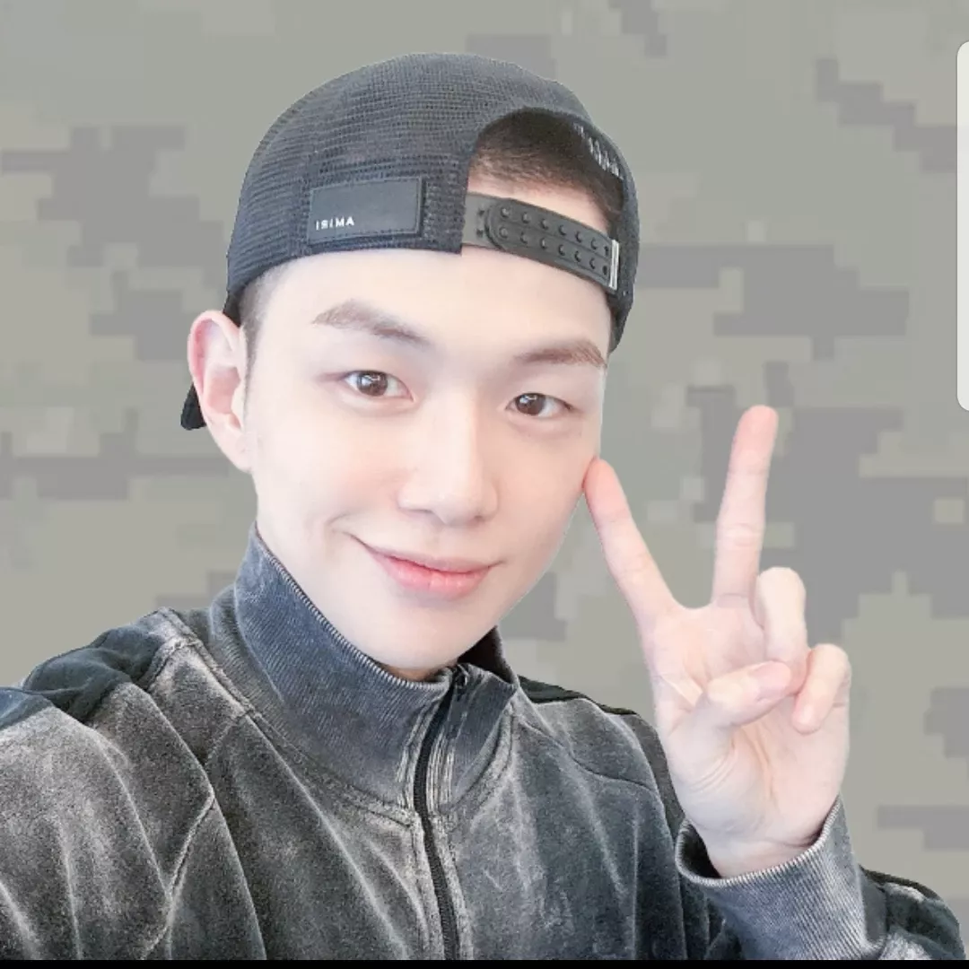 강다니엘의 비하인드 컷