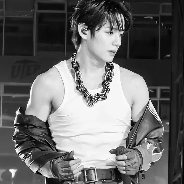Recent activity shot of V (BTS)