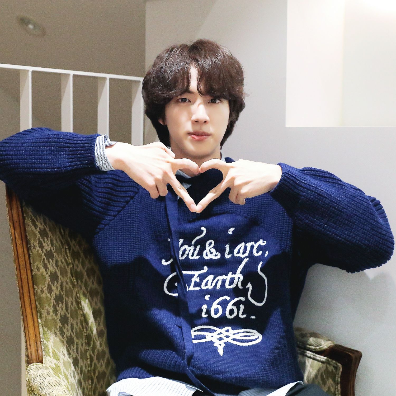 진 (방탄소년단)의 최신 사진