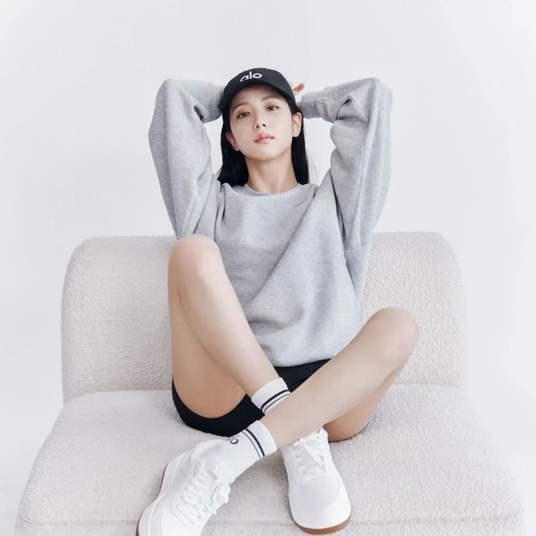 Foto aktivitas terbaru Jisoo (BLACKPINK)