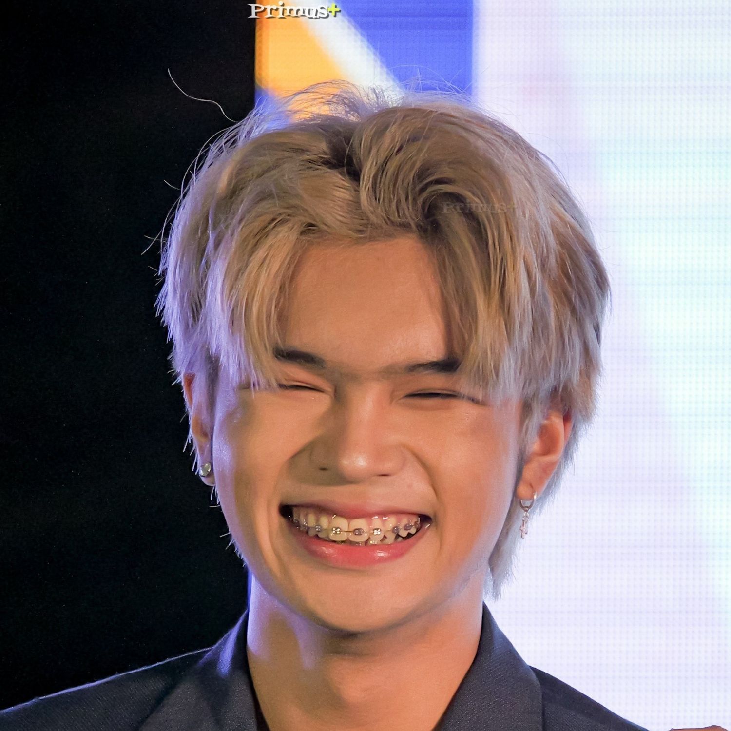 A moment captured by Jeromy (HORI7ON)'s fan