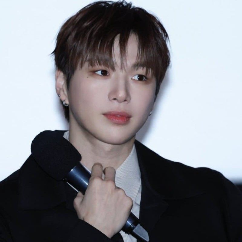 강다니엘의 최신 사진