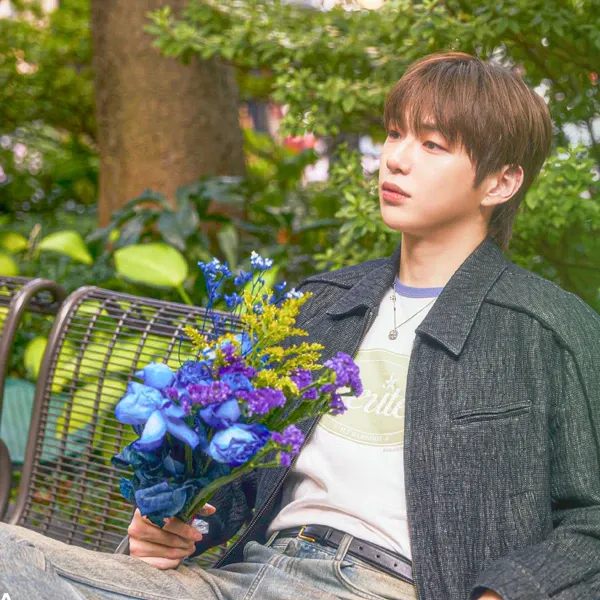 Recent activity shot of Kang Daniel