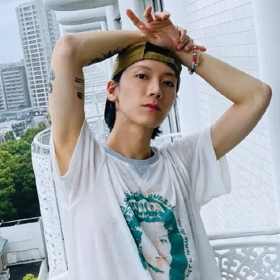 Recent activity shot of TEN (WayV)