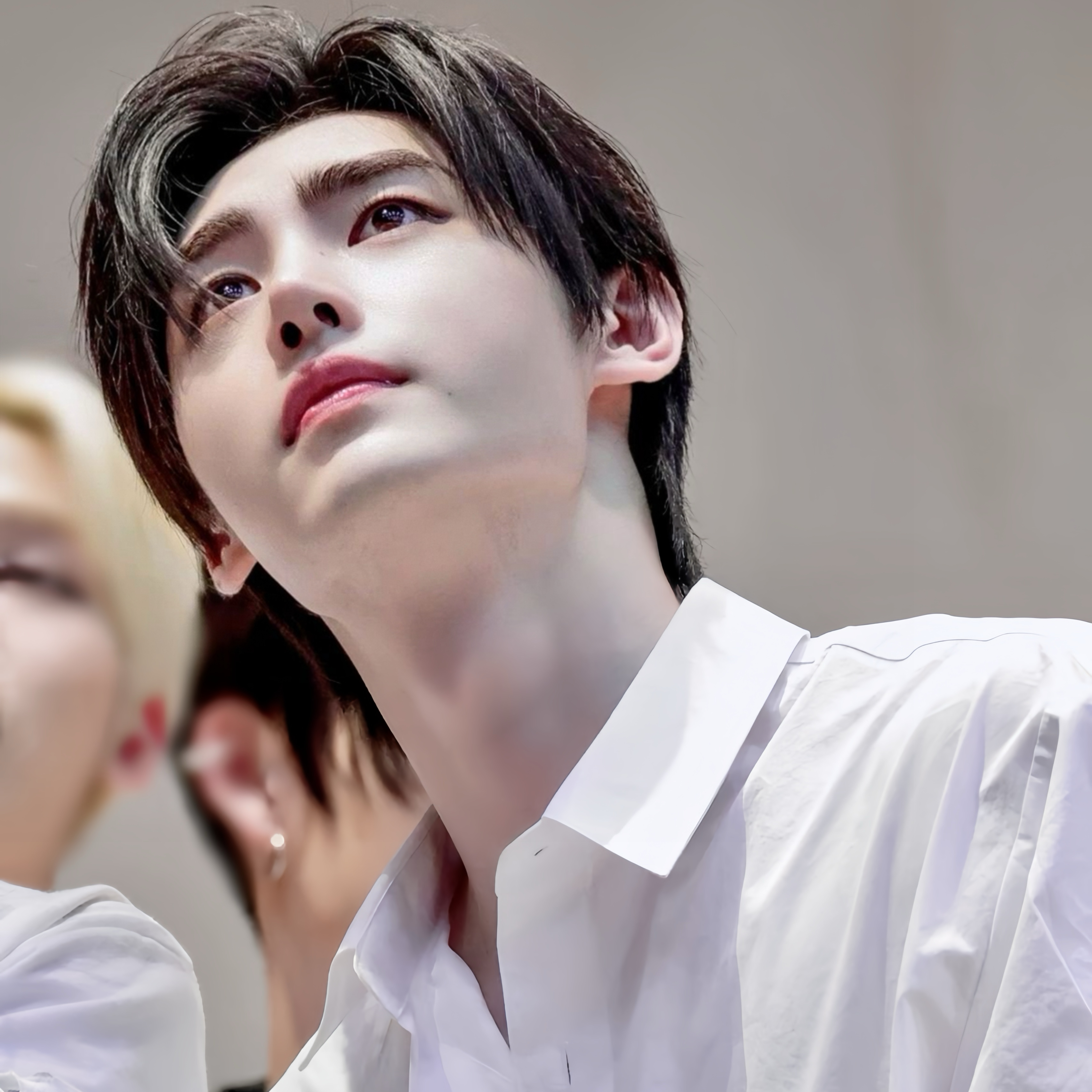 Foto terbaru Sunghoon (ENHYPEN)