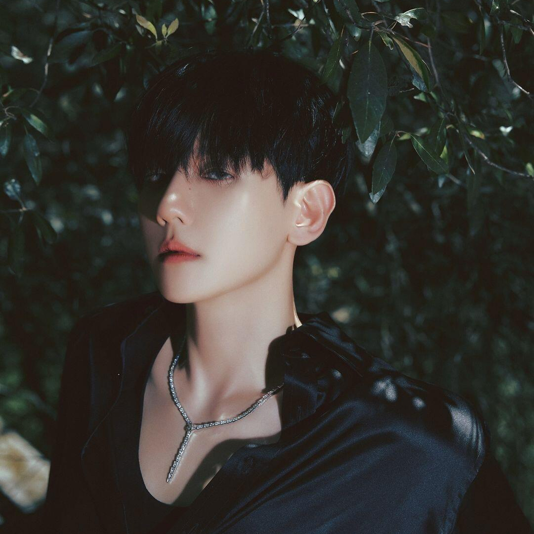 Recent activity shot of Baekhyun (EXO)