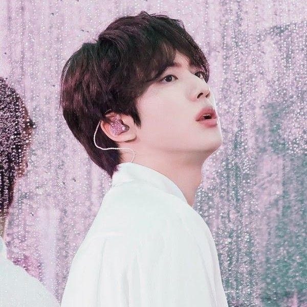 진 (방탄소년단) 최근 활동샷