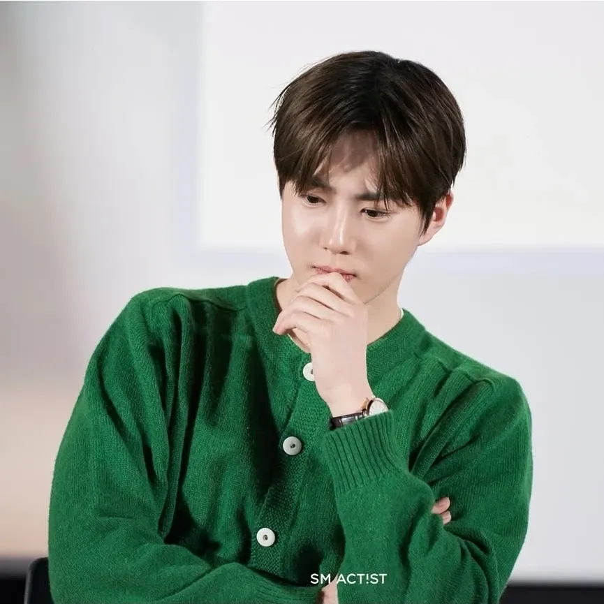 Recent activity shot of Suho (EXO)