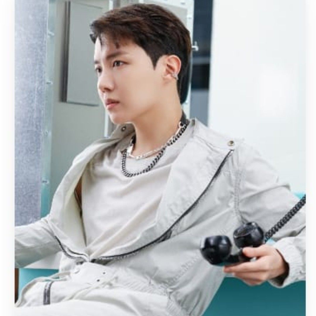 제이홉 (방탄소년단)의 비하인드 컷