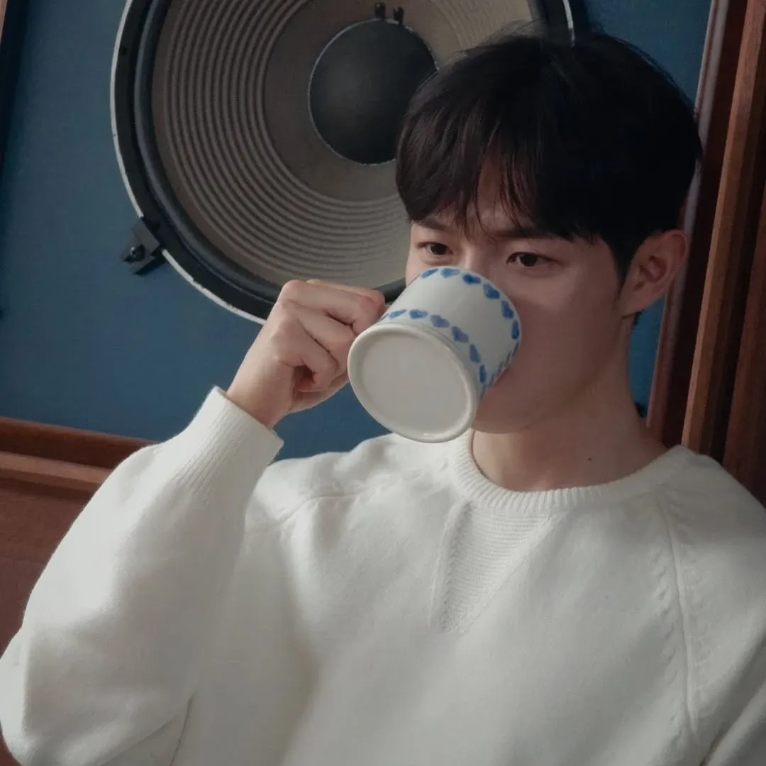 Momen yang diabadikan oleh penggemar Kim Jaehwan