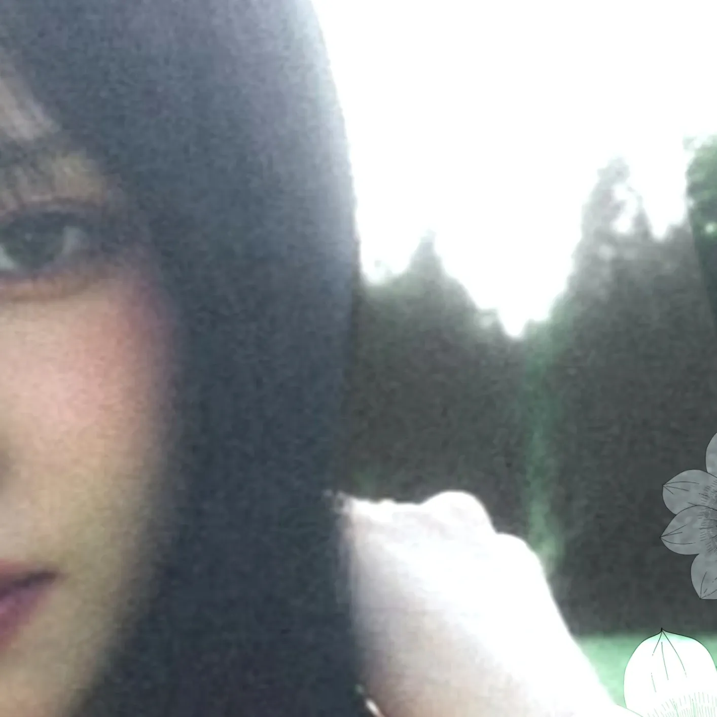 A moment captured by Yuju (GFRIEND)'s fan