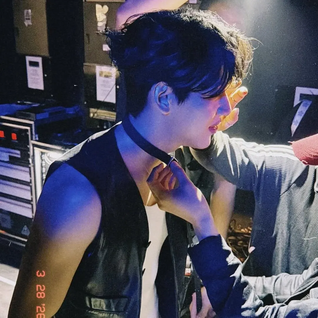 Behind-the-scenes cut of Bambam (GOT7)