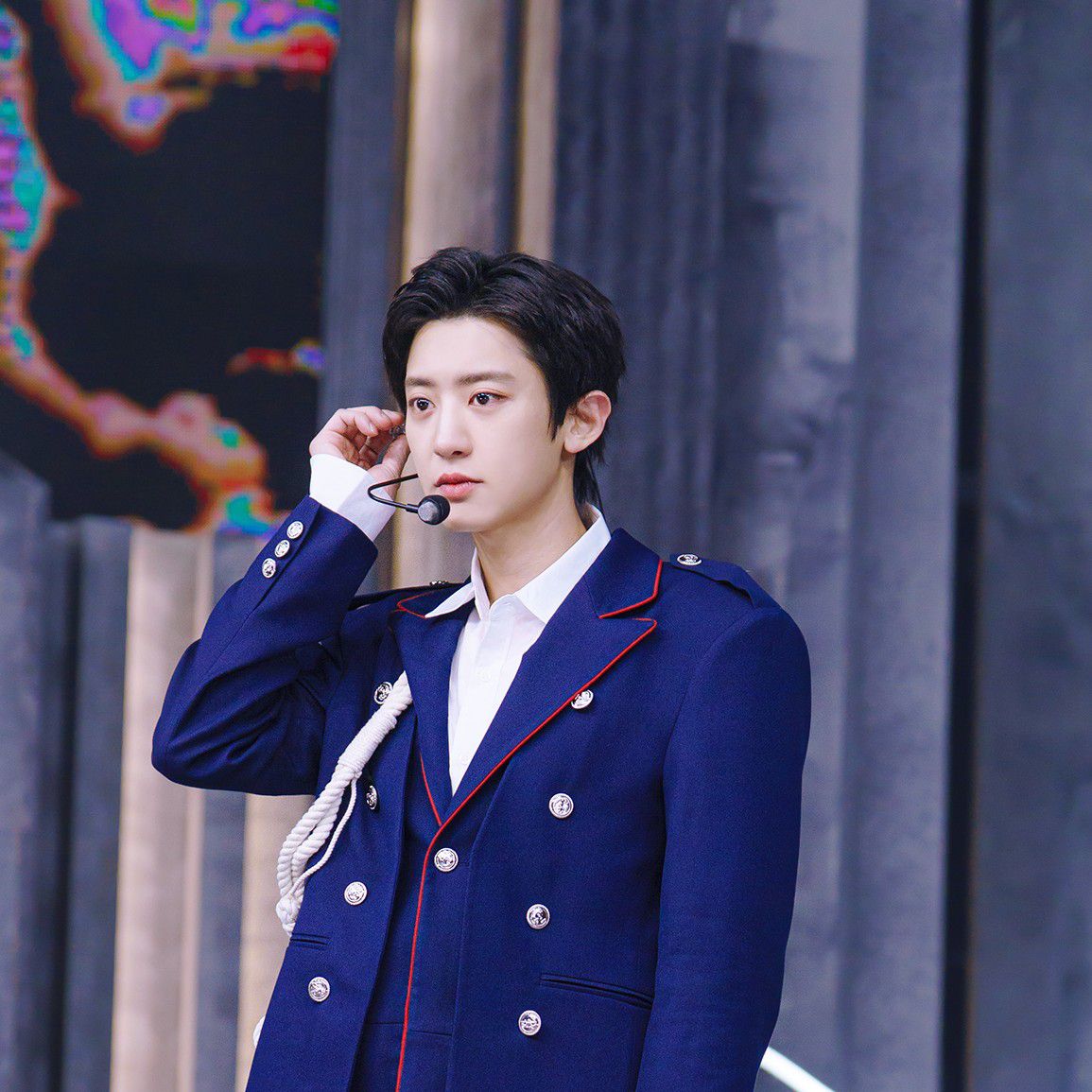 Today’s hot picks from the 찬열 (EXO) community