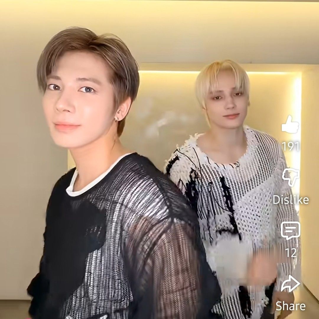 투모로우바이투게더 최근 활동샷