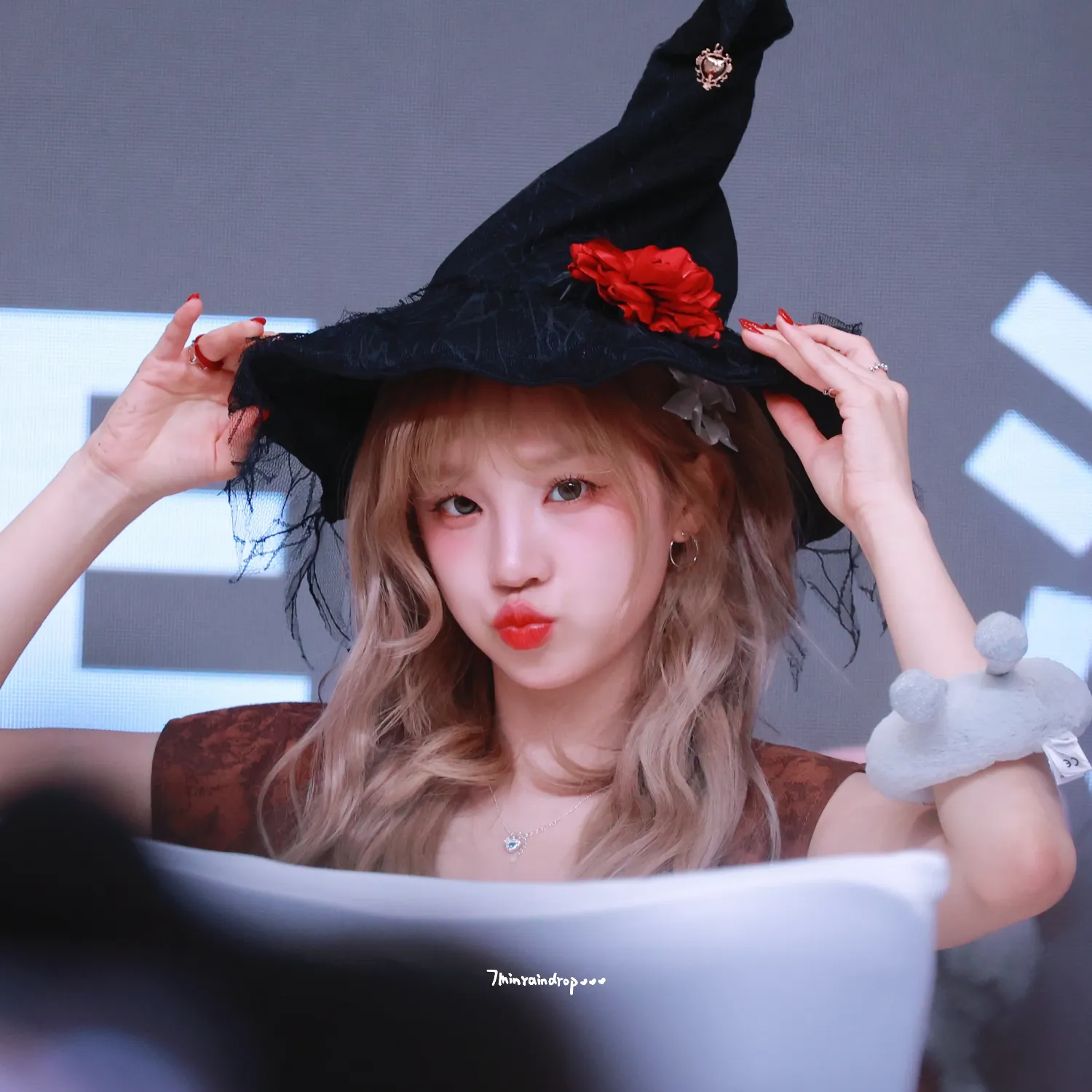 우기 (아이들)의 비하인드 컷