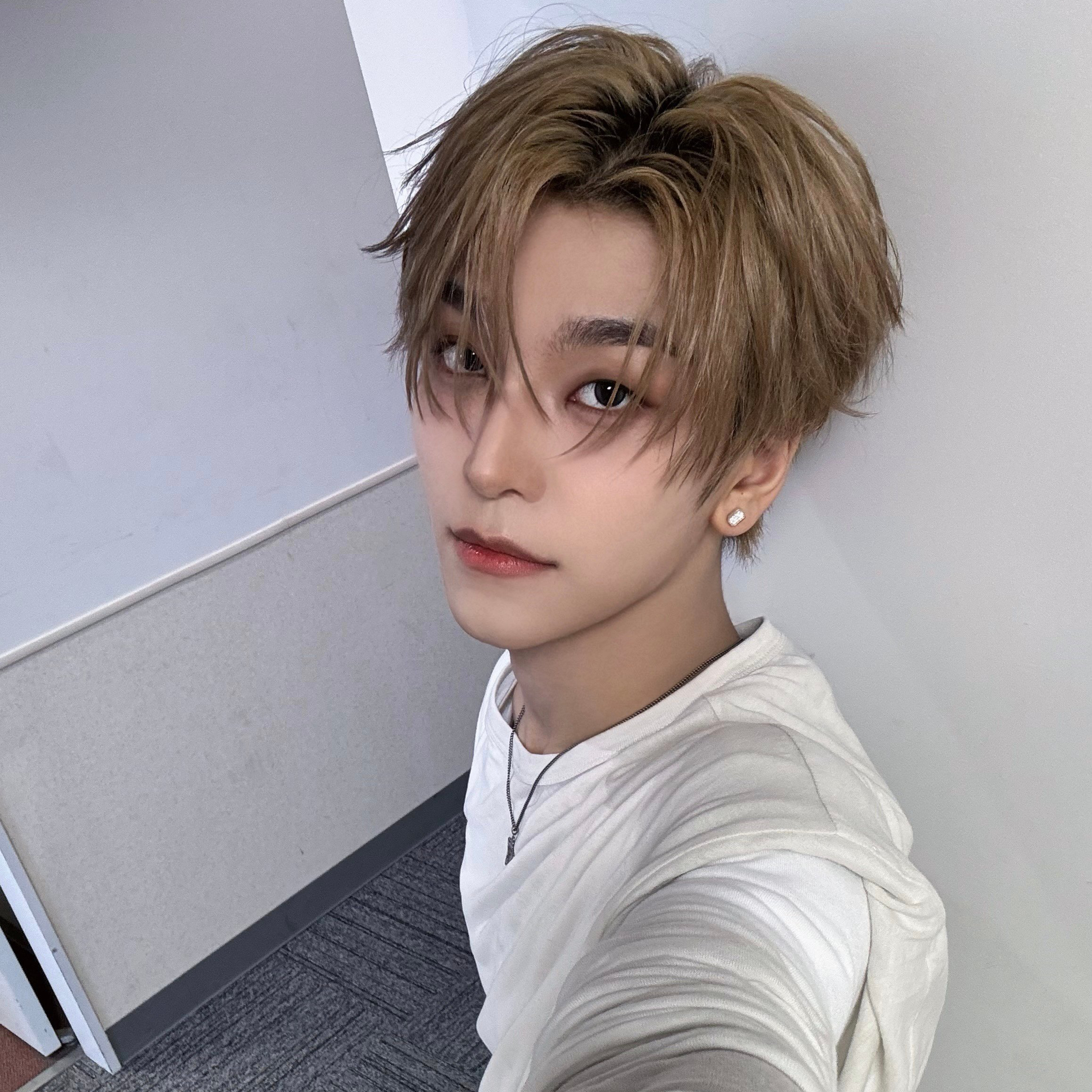 Latest photo of He Xinlong (ALPHA DRIVE ONE)