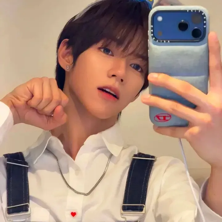 Behind-the-scenes cut of AHOF