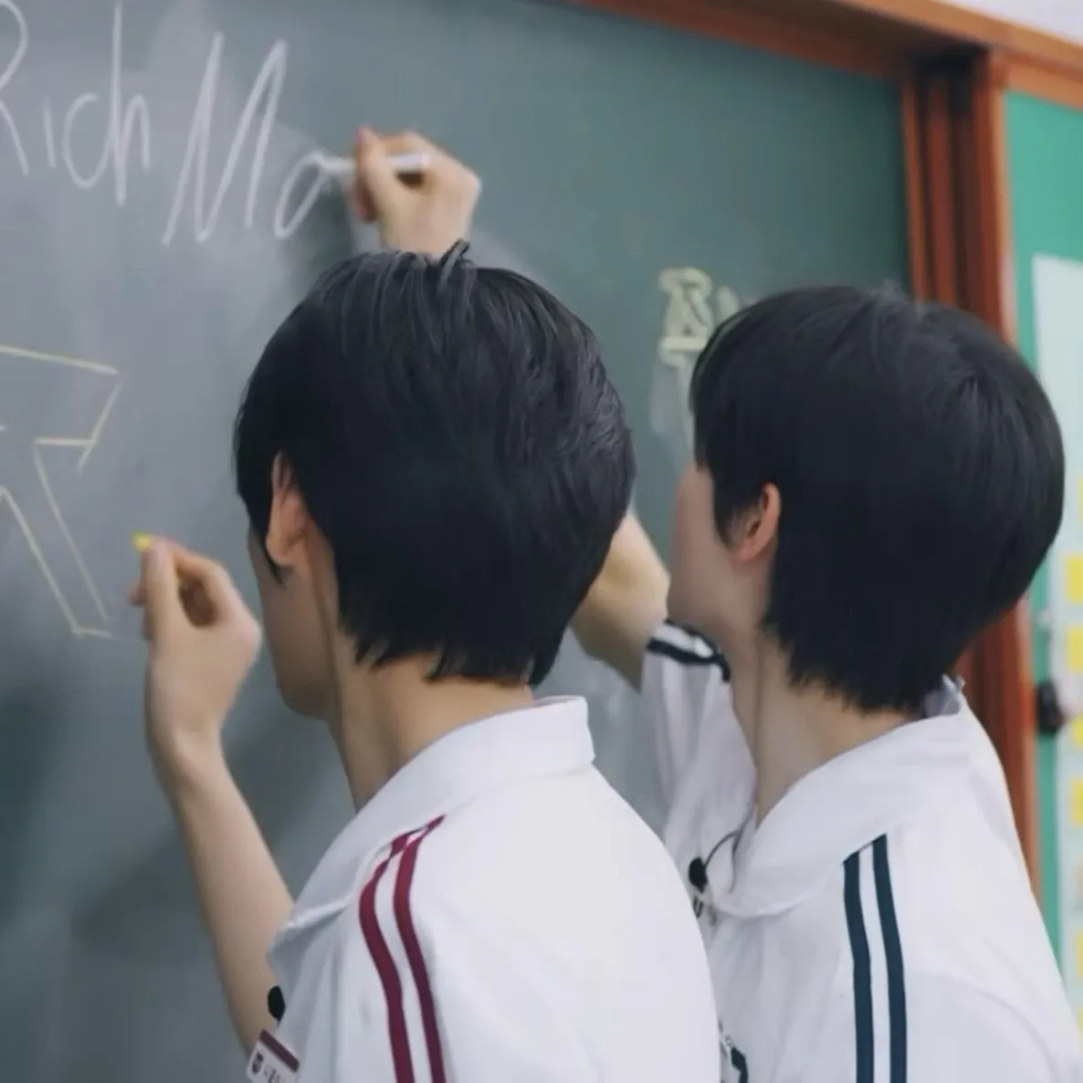 Latest photo of Nicholas (SMTR25)