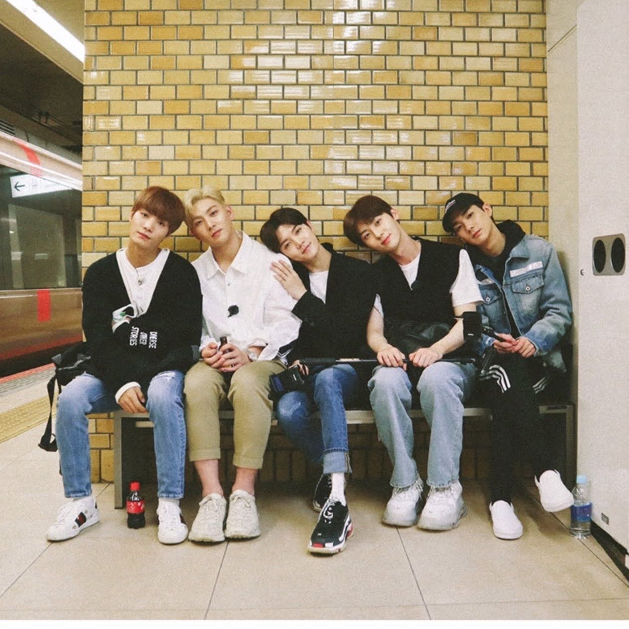 NU'EST的最新照片