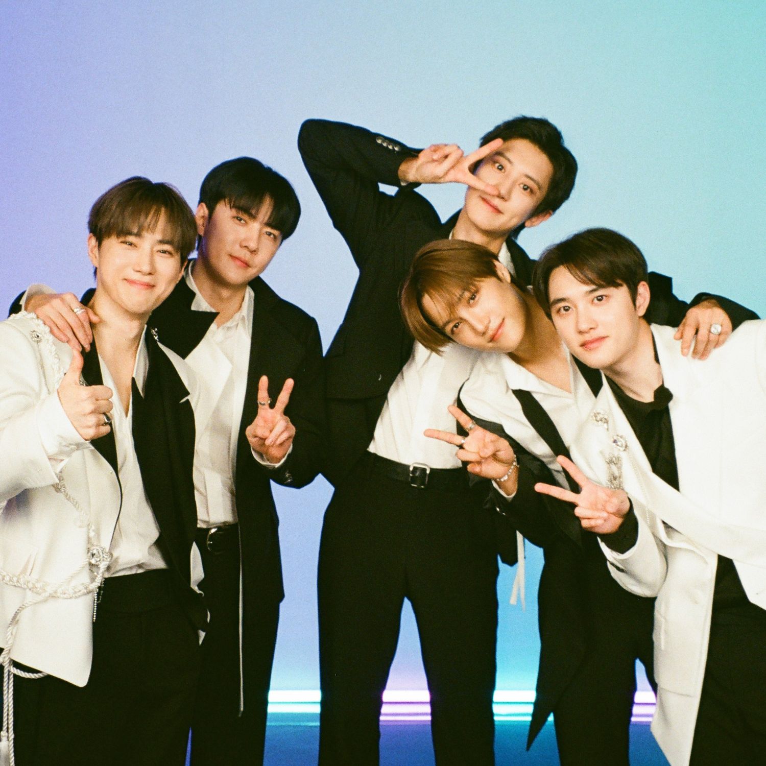 EXO 최근 활동샷