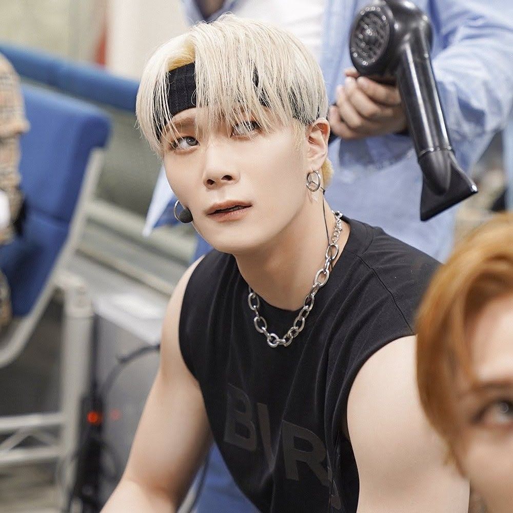 ASTRO的最新活動照片