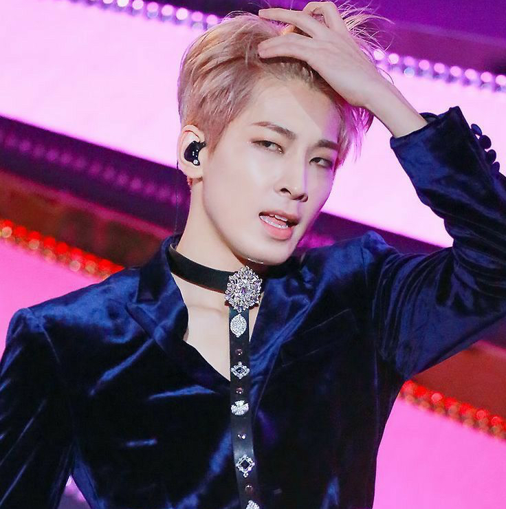 원우 (세븐틴) 최근 활동샷