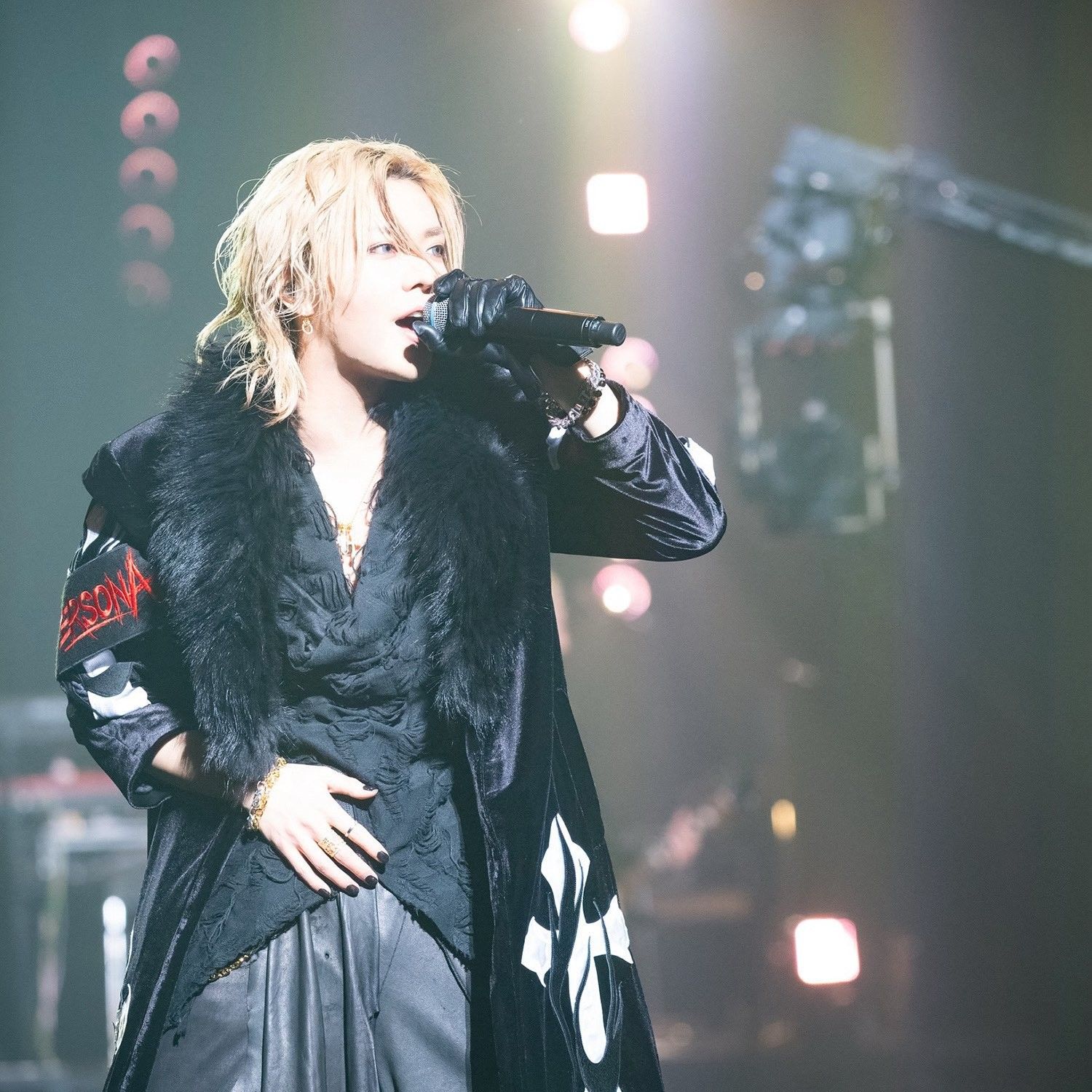 Foto aktivitas terbaru Yuta (NCT 127)