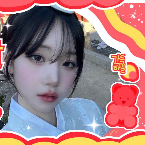 A moment captured by Kim NaKyoung (tripleS)'s fan