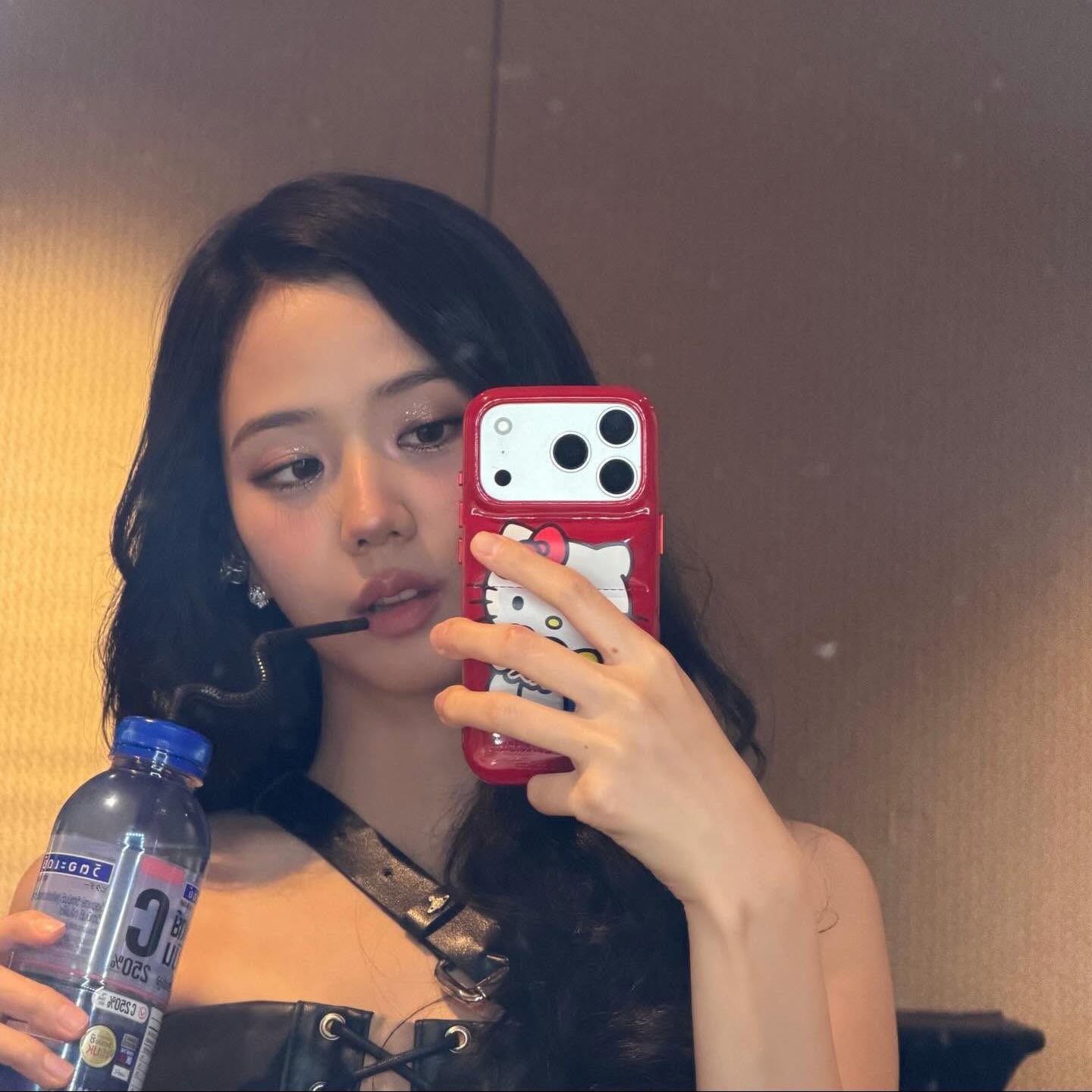 Momen yang diabadikan oleh penggemar Jisoo (BLACKPINK)