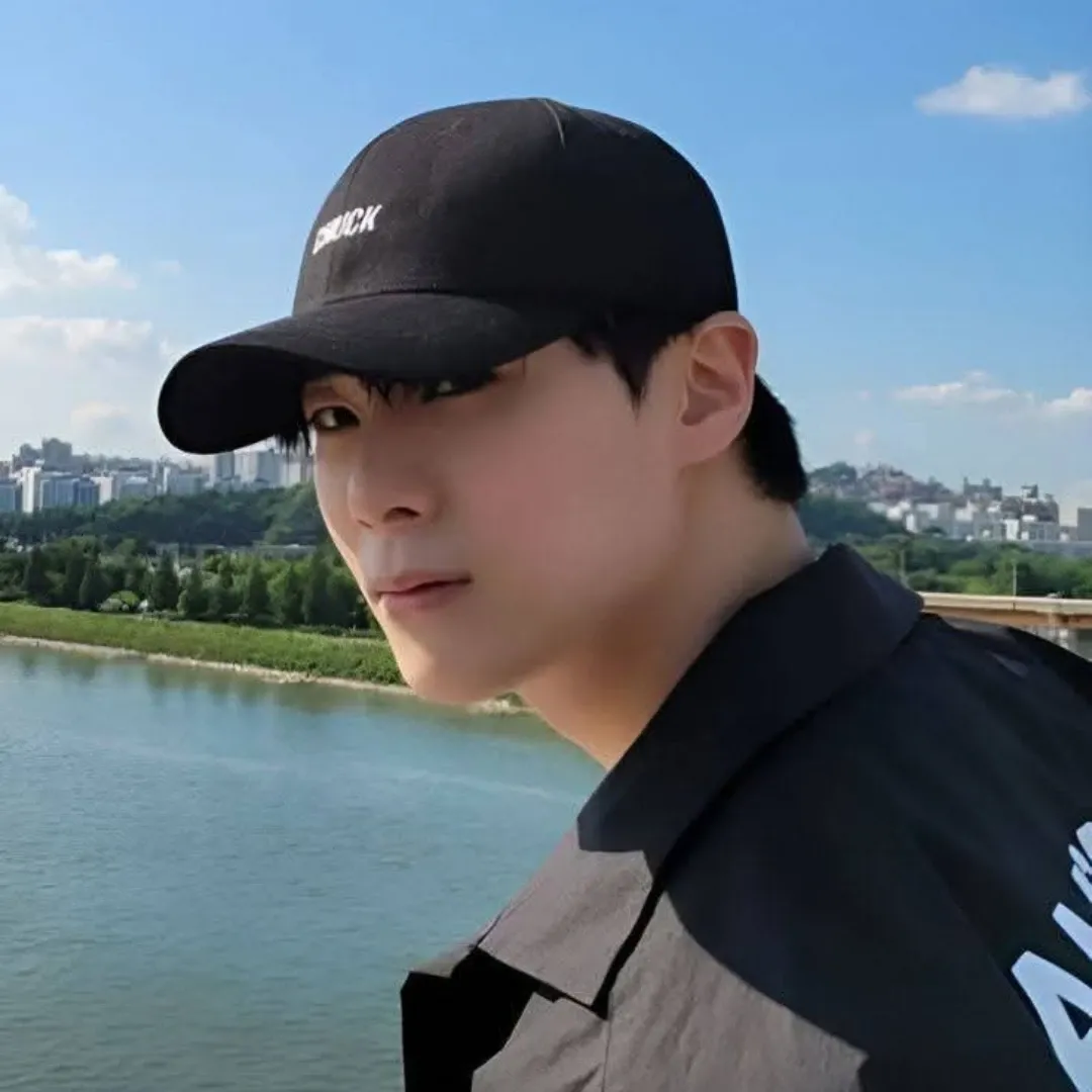 Recent activity shot of Moonbin (ASTRO)