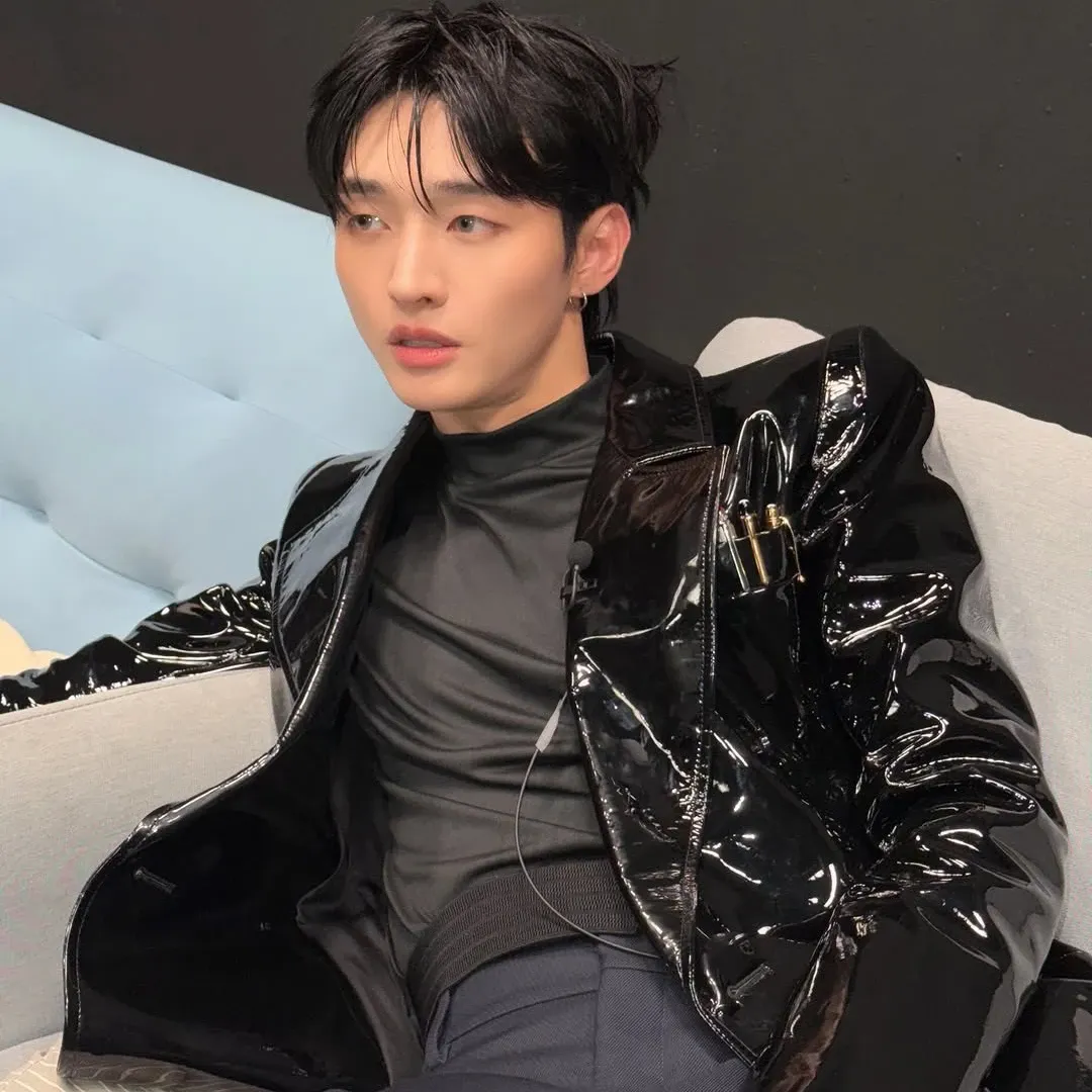 Foto terbaru Yoon Jisung