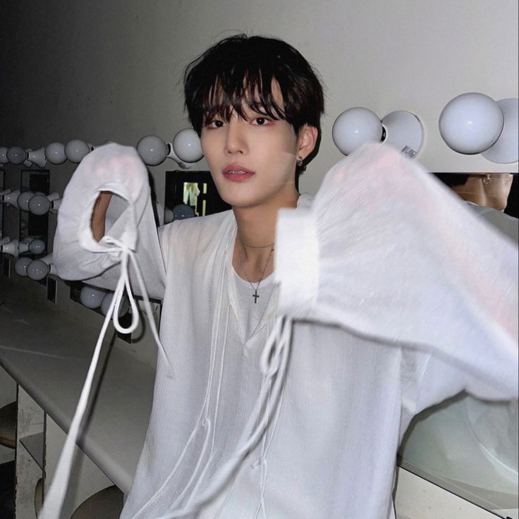 Latest photo of Seunghun (CIX)