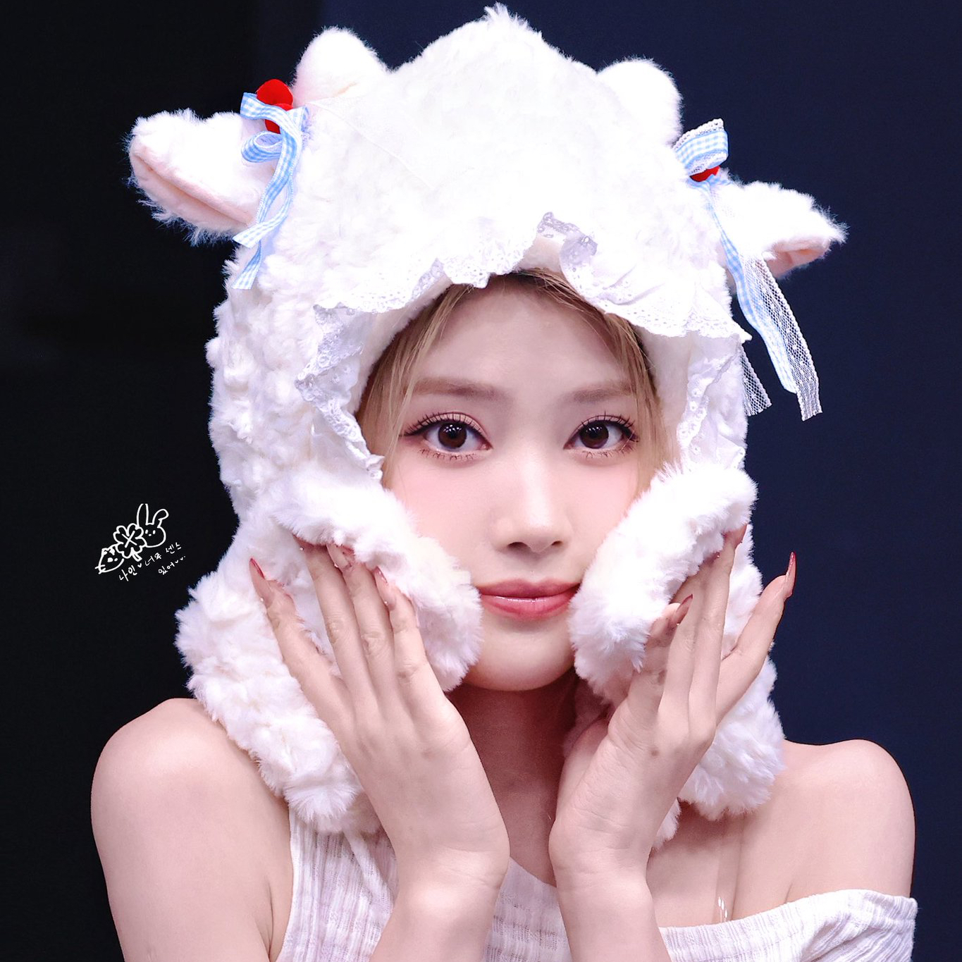 Behind-the-scenes cut of Xiao Ting (Kep1er)
