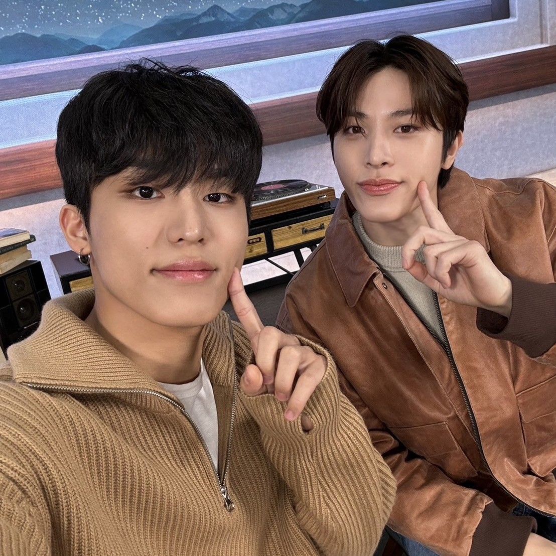 Momen yang diabadikan oleh penggemar TREASURE