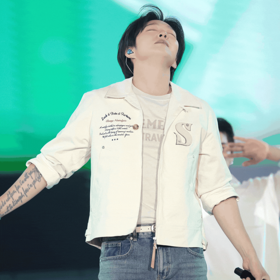 Recent activity shot of Lee Changsub (BTOB)