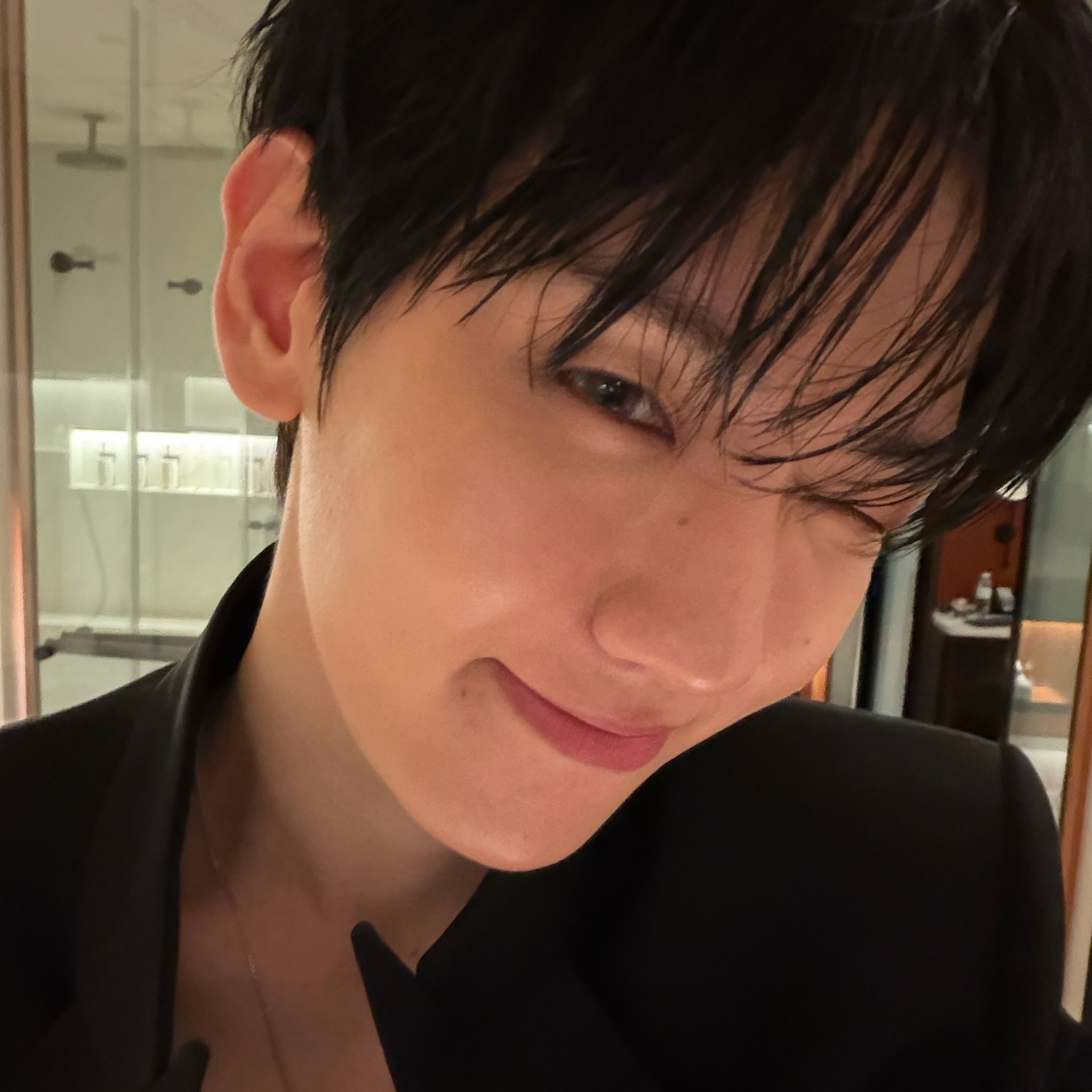 백현 (EXO) 최근 활동샷