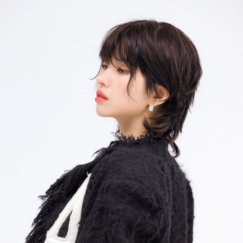 Recent activity shot of Soyeon (i-dle)