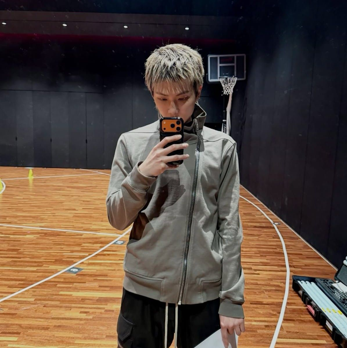 Behind-the-scenes cut of RM (BTS)