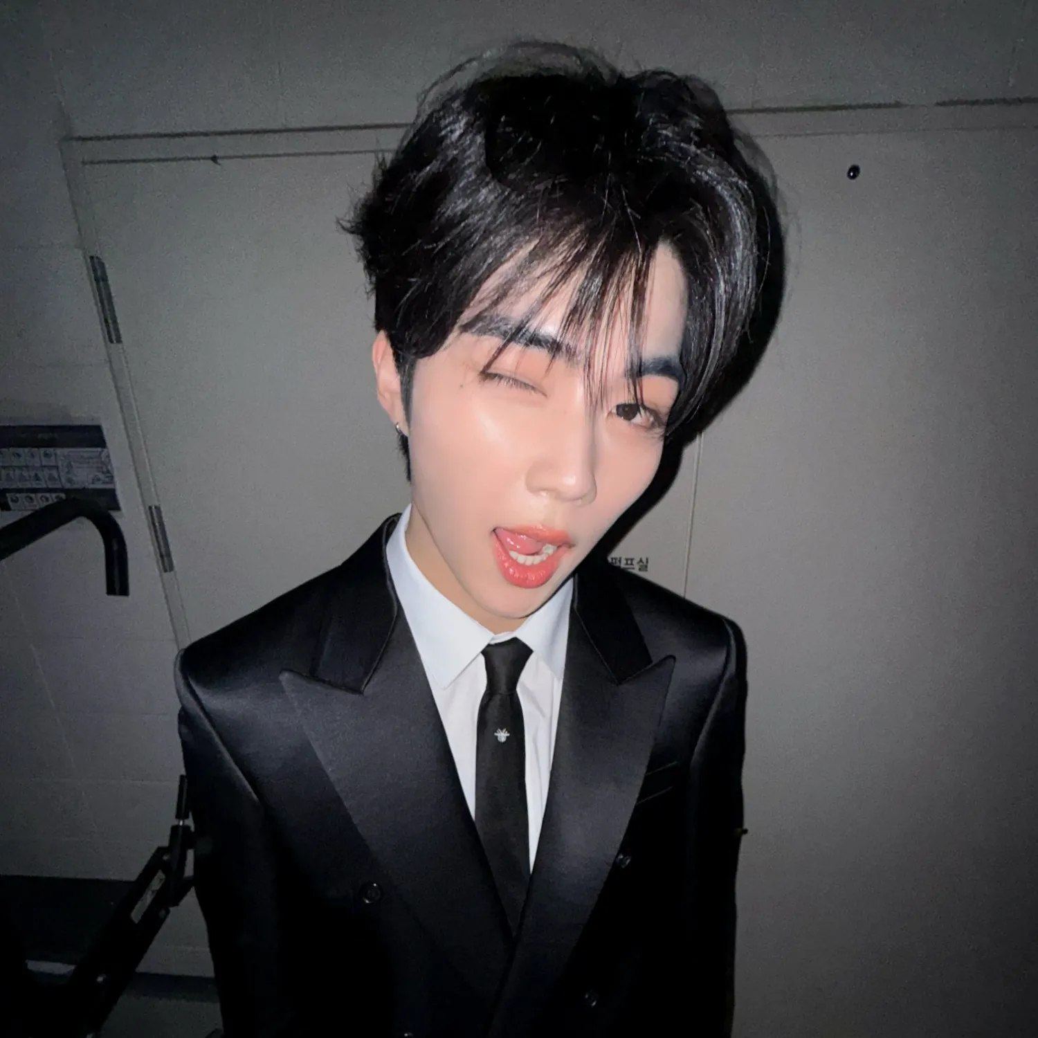 A moment captured by Park Gunwook (ZEROBASEONE)'s fan